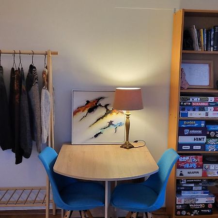 Grindavik Guesthouse Self Check In & Out Exteriör bild